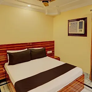 Hotel Oyo Flagship Sawariya Palace, Varanasi